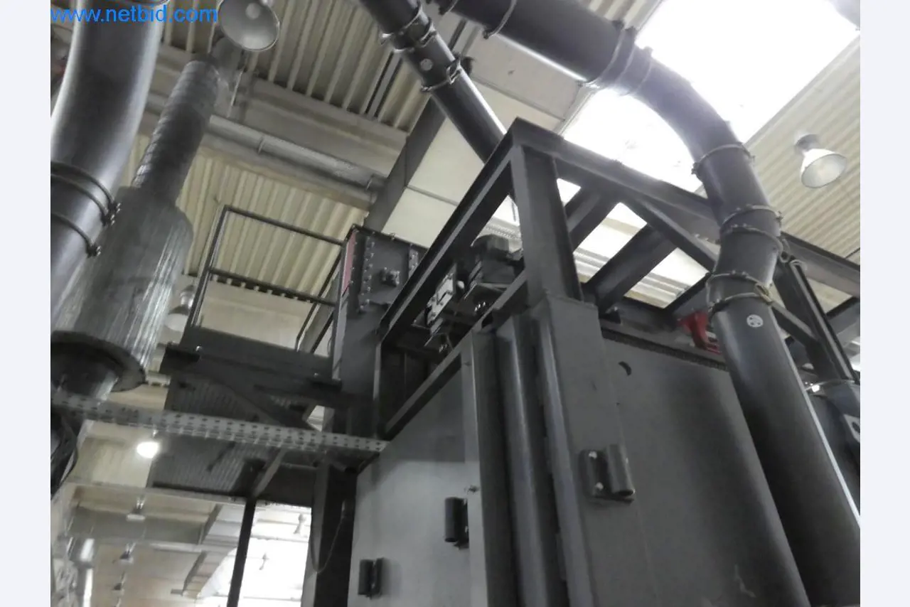 Máquinas e sistemas (fundição injectada de alumínio para a indústria automóvel e de fornecimento automóvel)-6