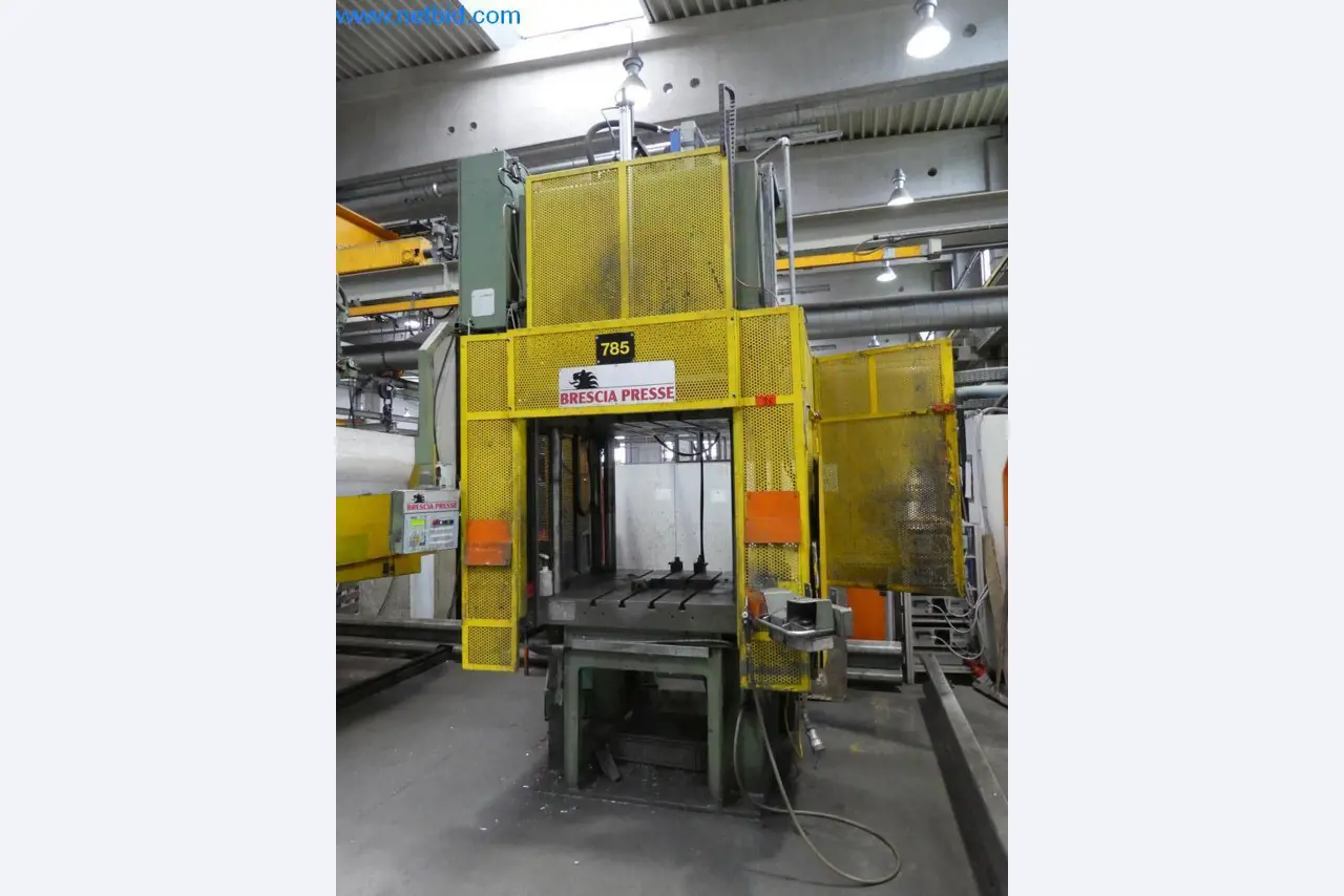 Machinery and equipment (Aluminium diecasting cells from the closing of a large automotive supplier)-1
