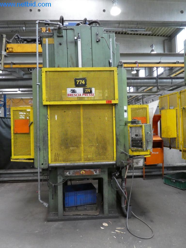 Machinery and equipment (Aluminium diecasting cells from the closing of a large automotive supplier)-1