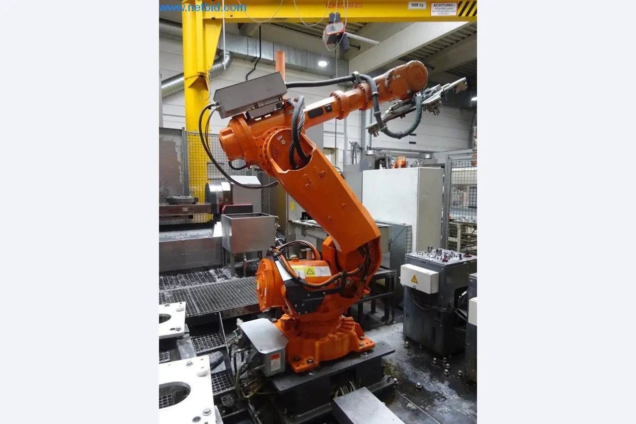 Machinery and equipment (Aluminium diecasting cells from the closing of a large automotive supplier)-1