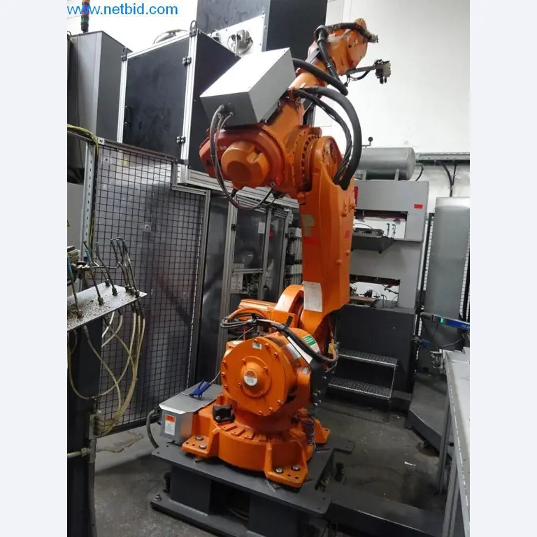 Machinery and equipment (Aluminium diecasting cells from the closing of a large automotive supplier)-1