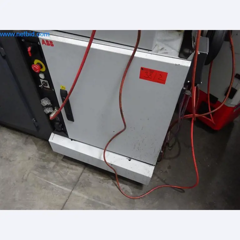 Machinery and equipment (Aluminium diecasting cells from the closing of a large automotive supplier)-2