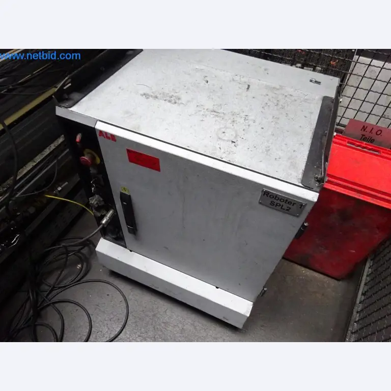 Machinery and equipment (Aluminium diecasting cells from the closing of a large automotive supplier)-2