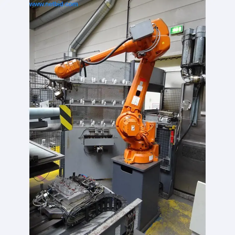 Machinery and equipment (Aluminium diecasting cells from the closing of a large automotive supplier)-1