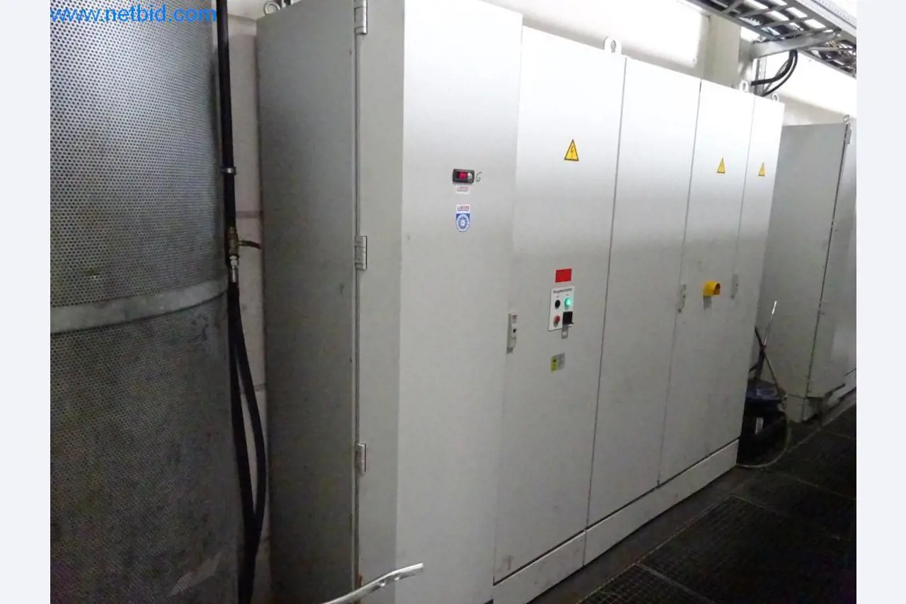 Stroji in sistemi (tlačno litje aluminija za avtomobilsko industrijo in avtomobilsko oskrbo)-6