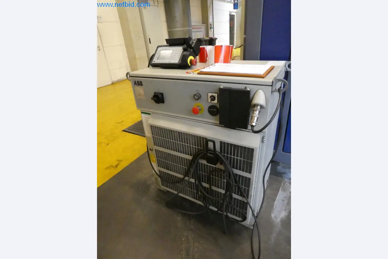 Machinery and equipment (Aluminium diecasting cells from the closing of a large automotive supplier)-7