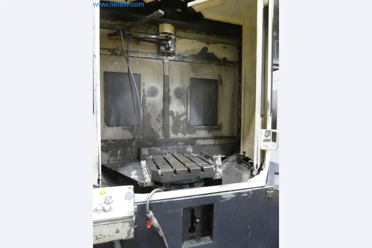 Machinery and equipment (Aluminium diecasting cells from the closing of a large automotive supplier)-9