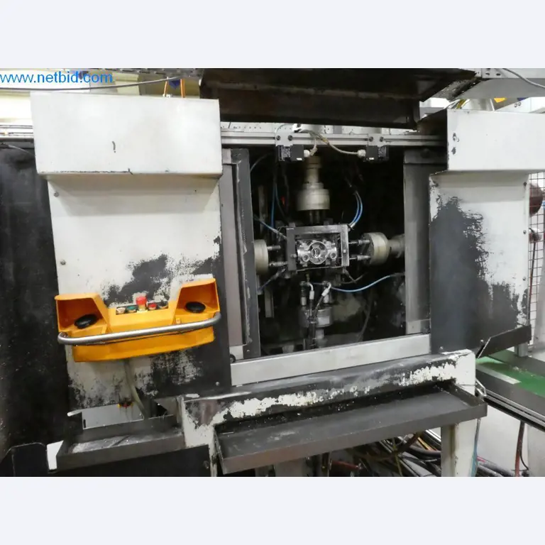 Machinery and equipment (Aluminium diecasting cells from the closing of a large automotive supplier)-10