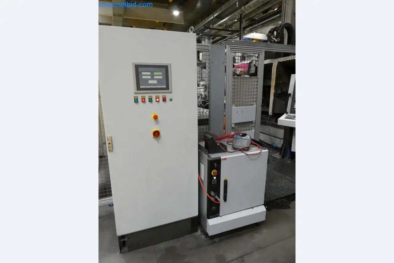 Machinery and equipment (Aluminium diecasting cells from the closing of a large automotive supplier)-10