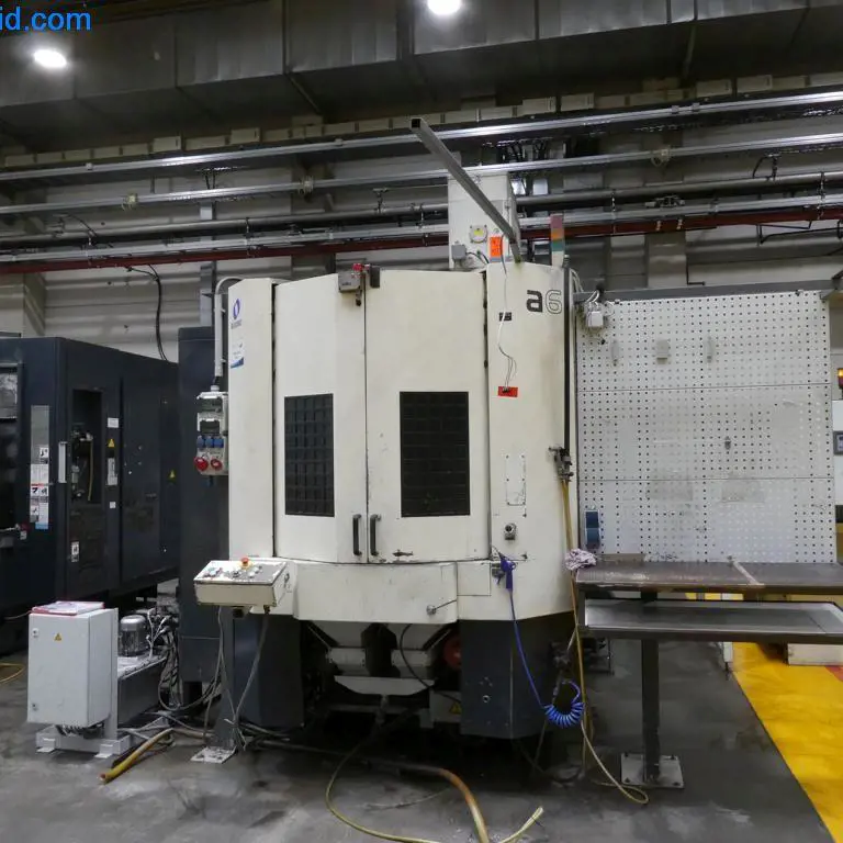 Centrum obróbcze CNC (932) Makino A61-A60