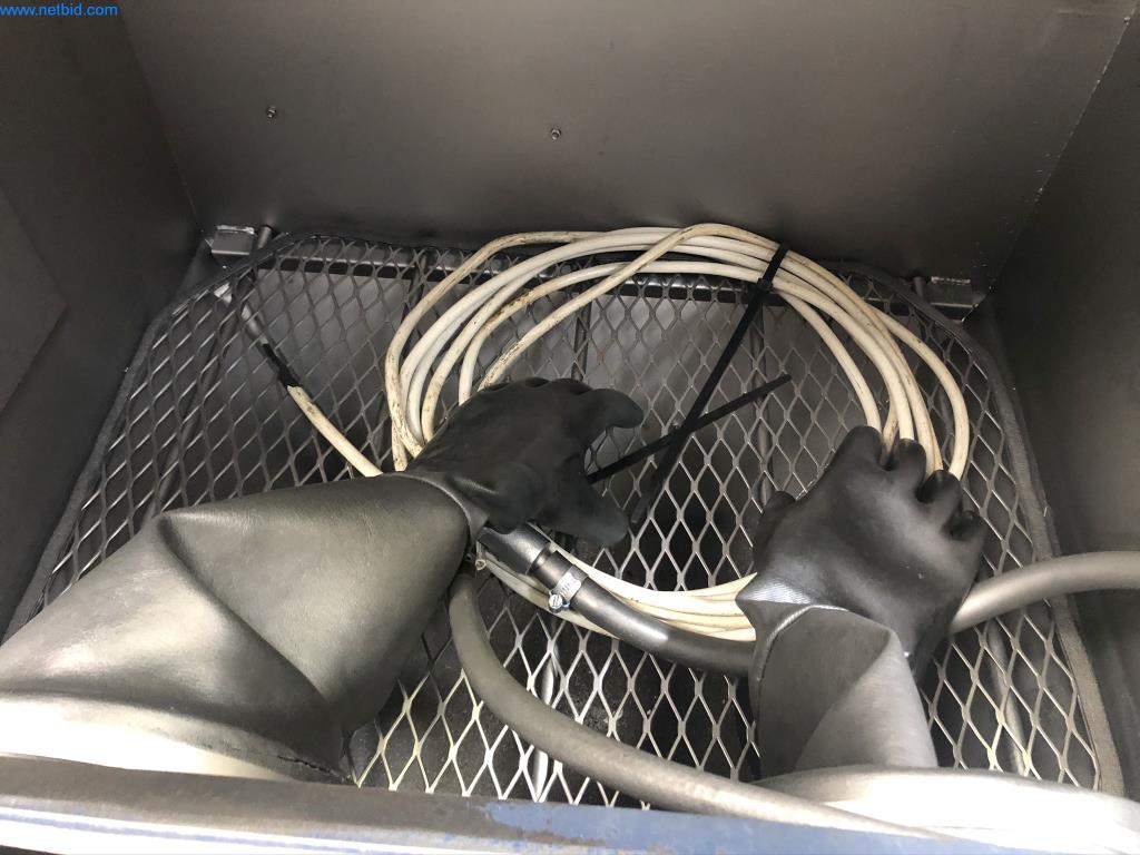 Stroje a systémy (tlakové lití hliníku pro automobilový a dodavatelský průmysl)-2