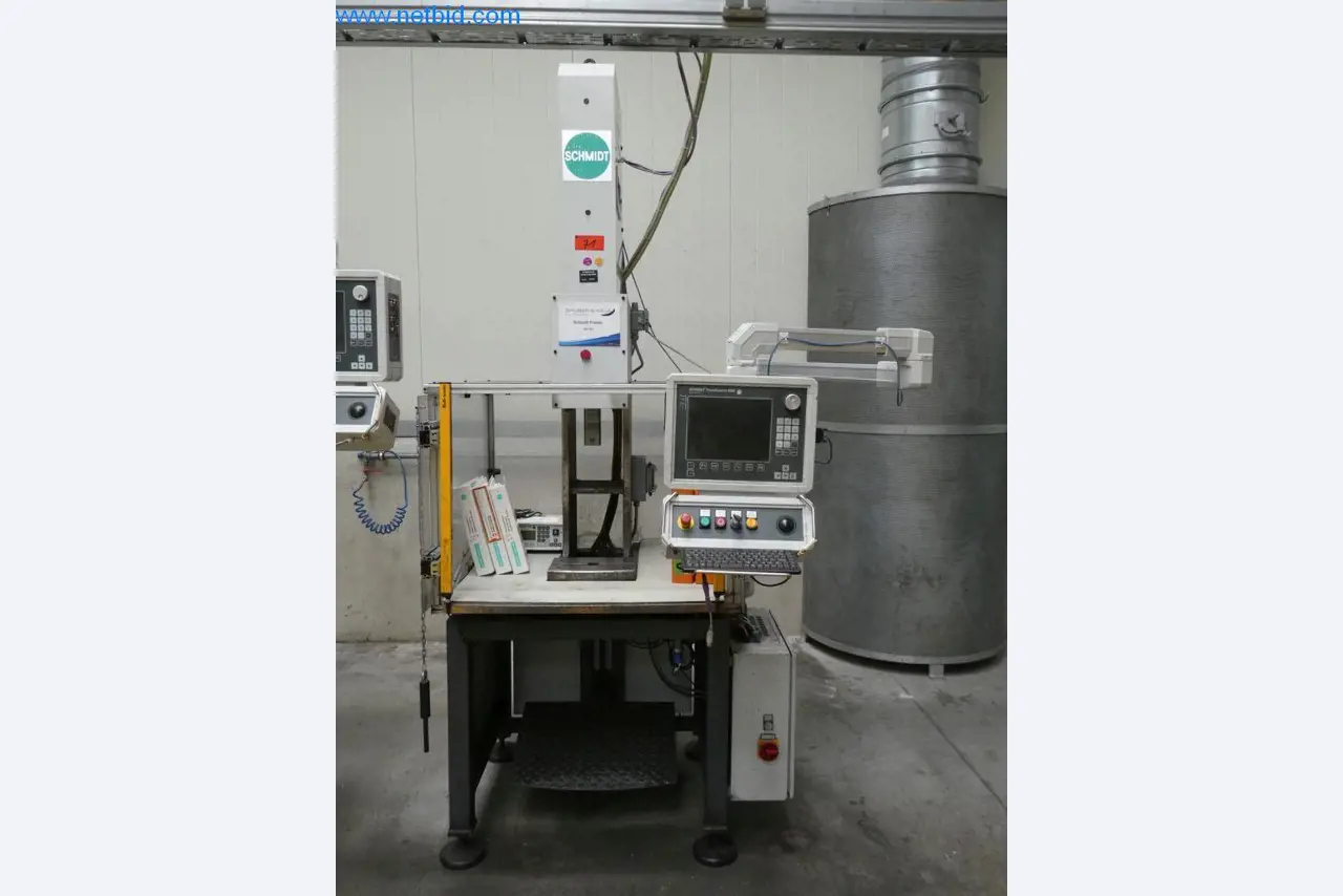 Stroje a systémy (tlakové lití hliníku pro automobilový a dodavatelský průmysl)-1