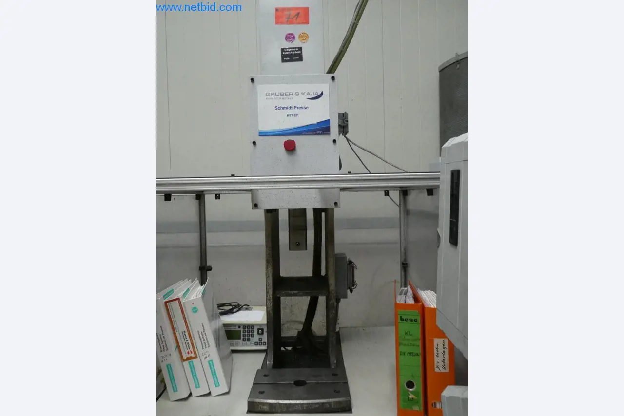 Stroje a systémy (tlakové lití hliníku pro automobilový a dodavatelský průmysl)-3