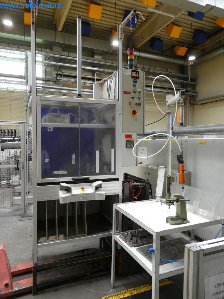 Machinery and equipment (Aluminium diecasting cells from the closing of a large automotive supplier)-1