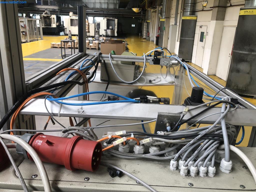 Machinery and equipment (Aluminium diecasting cells from the closing of a large automotive supplier)-4