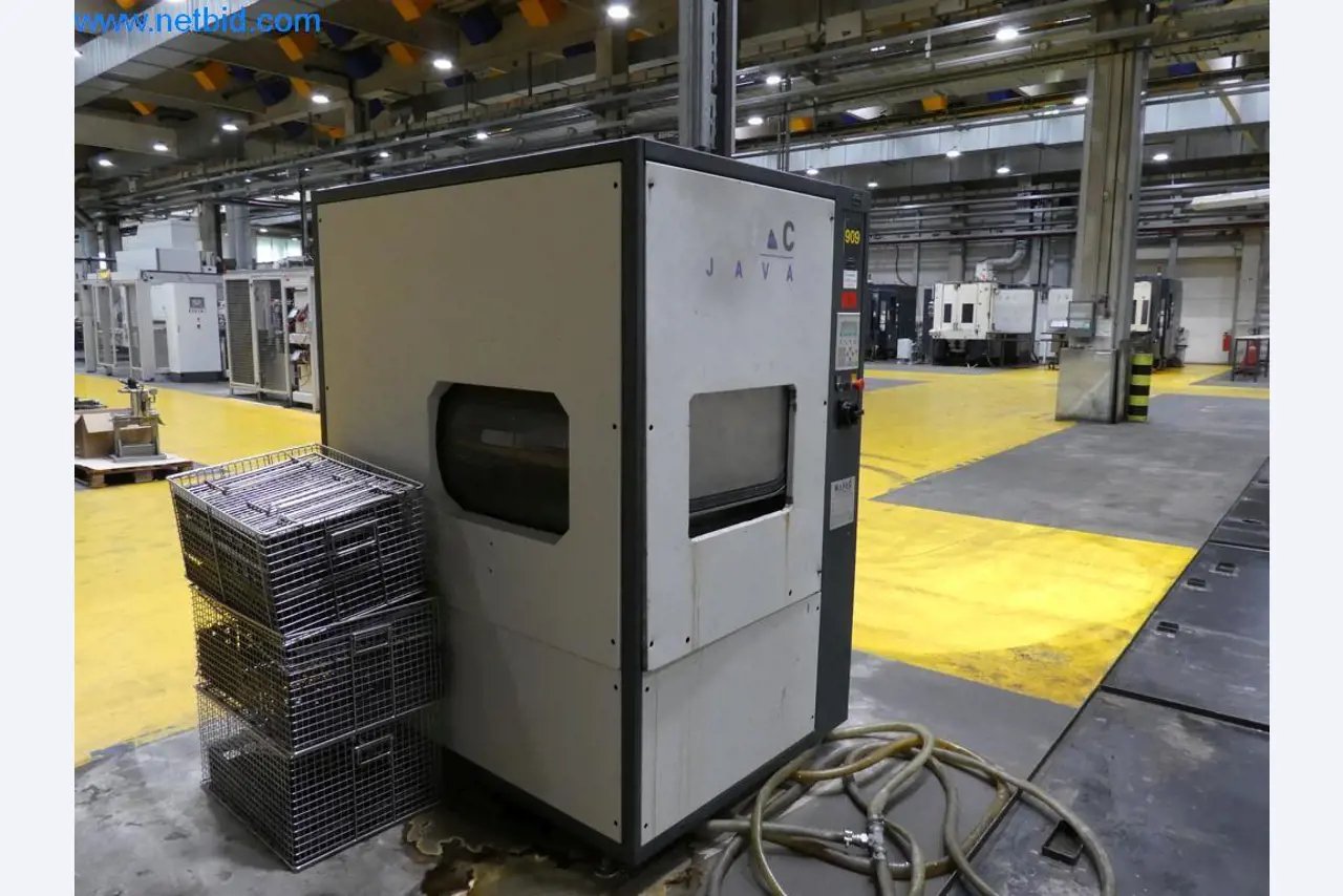 Máquinas e sistemas (fundição injectada de alumínio para a indústria automóvel e de fornecimento automóvel)-2