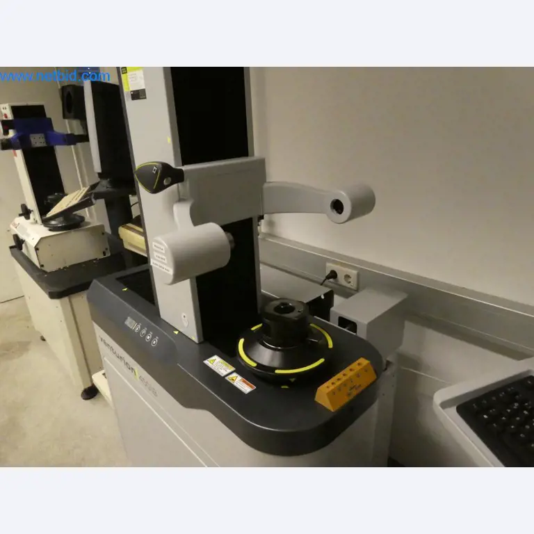 Stroje a systémy (tlakové lití hliníku pro automobilový a dodavatelský průmysl)-6