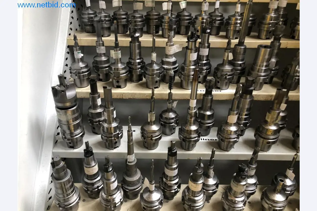 Machines et installations (moulage sous pression d'aluminium pour l'industrie automobile et ses sous-traitants)-13