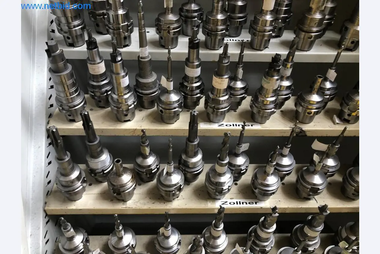 Machines et installations (moulage sous pression d'aluminium pour l'industrie automobile et ses sous-traitants)-4