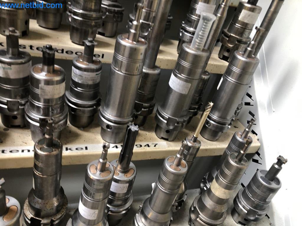 Máquinas e sistemas (fundição injectada de alumínio para a indústria automóvel e de fornecimento automóvel)-10