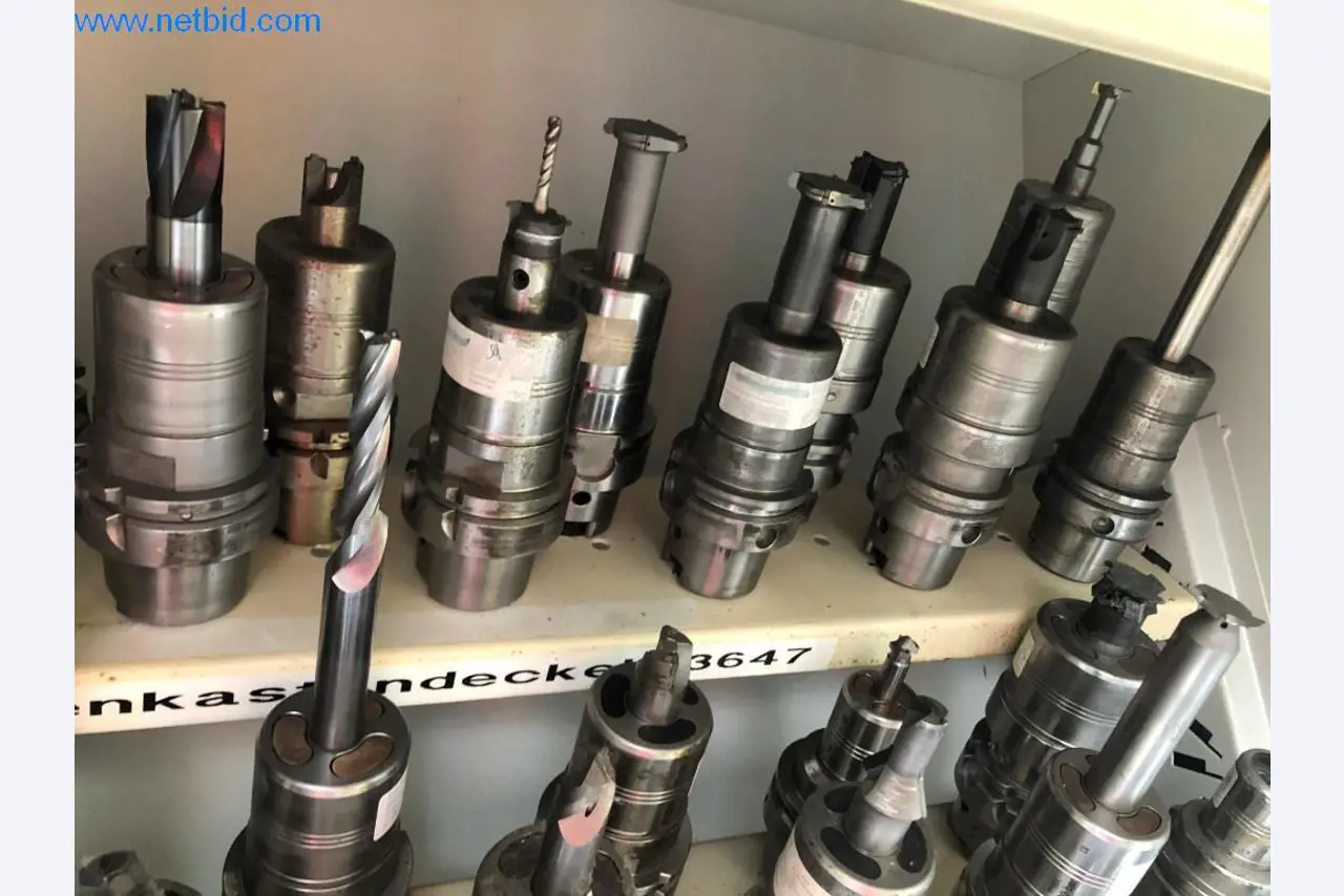 Stroje a systémy (tlakové lití hliníku pro automobilový a dodavatelský průmysl)-13