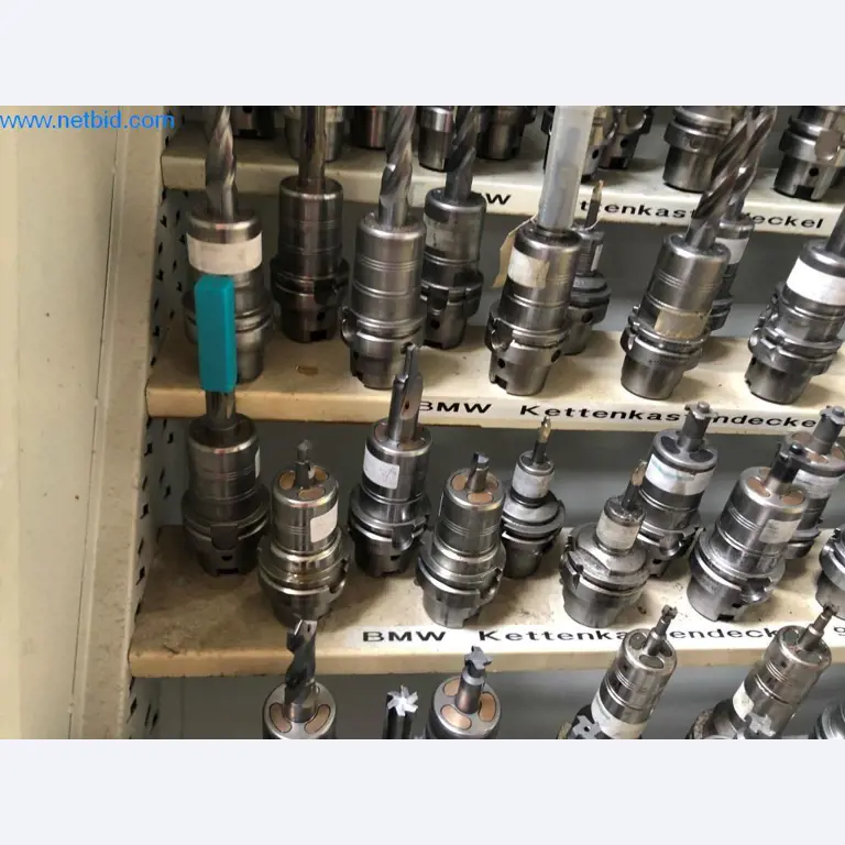 Stroje a systémy (tlakové lití hliníku pro automobilový a dodavatelský průmysl)-8