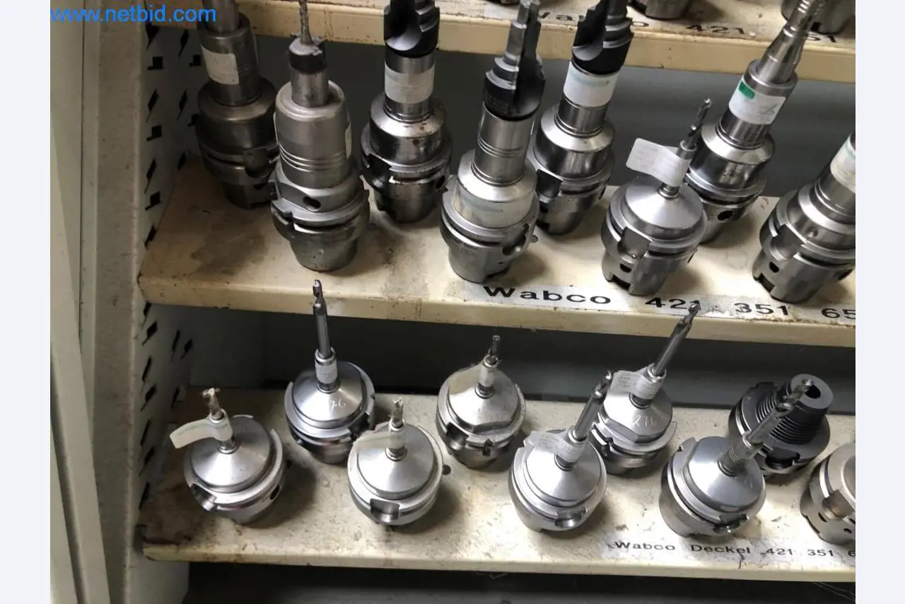 Machines et installations (moulage sous pression d'aluminium pour l'industrie automobile et ses sous-traitants)-10