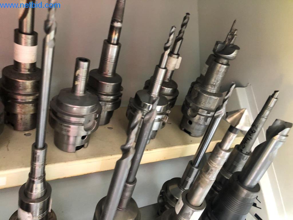 Máquinas e sistemas (fundição injectada de alumínio para a indústria automóvel e de fornecimento automóvel)-13