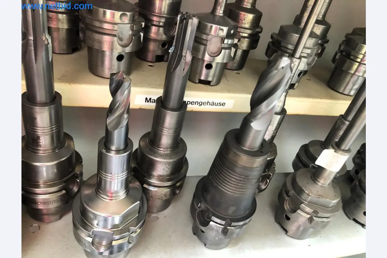 Machines et installations (moulage sous pression d'aluminium pour l'industrie automobile et ses sous-traitants)-15