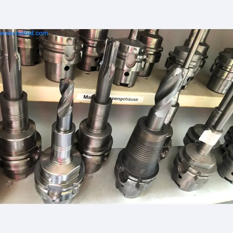 Machines et installations (moulage sous pression d'aluminium pour l'industrie automobile et ses sous-traitants)-15