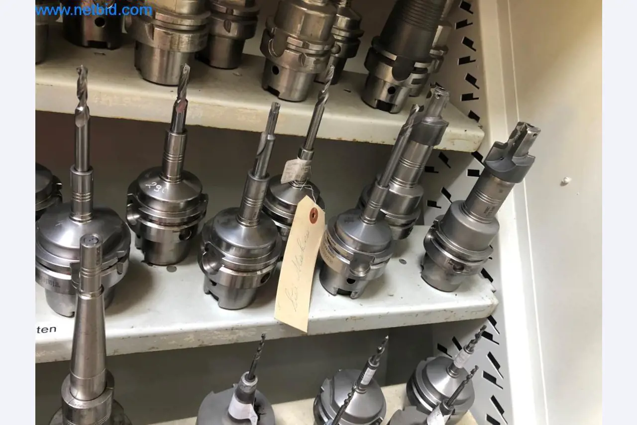 Machines et installations (moulage sous pression d'aluminium pour l'industrie automobile et ses sous-traitants)-19