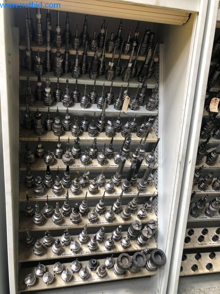 Máquinas e sistemas (fundição injectada de alumínio para a indústria automóvel e de fornecimento automóvel)-1