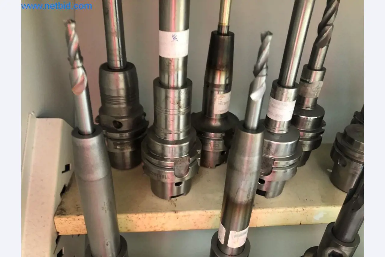 Machines et installations (moulage sous pression d'aluminium pour l'industrie automobile et ses sous-traitants)-2