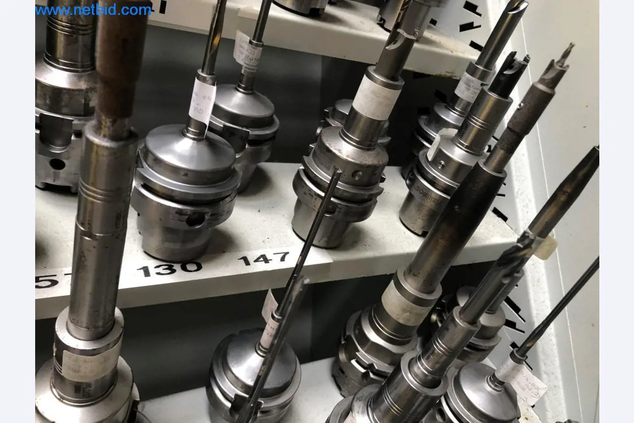 Machines et installations (moulage sous pression d'aluminium pour l'industrie automobile et ses sous-traitants)-10