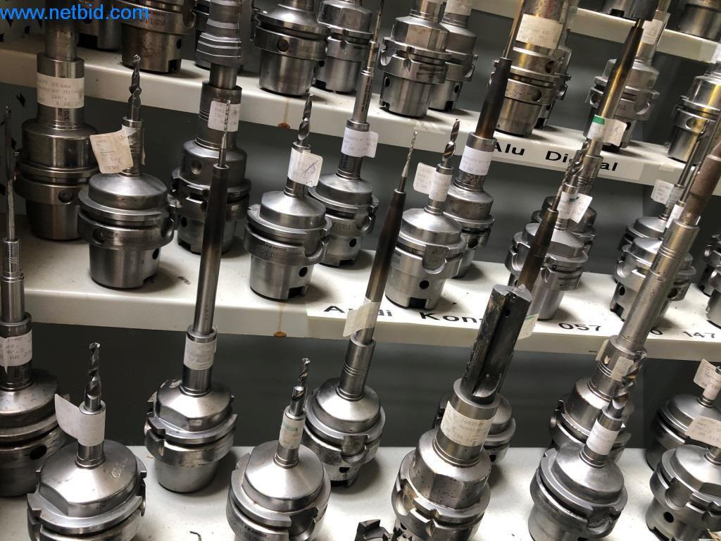 Máquinas e sistemas (fundição injectada de alumínio para a indústria automóvel e de fornecimento automóvel)-15