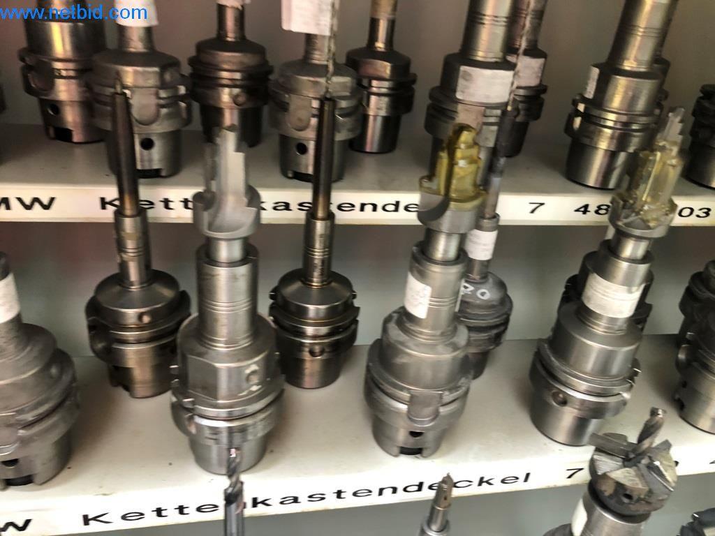 Máquinas e sistemas (fundição injectada de alumínio para a indústria automóvel e de fornecimento automóvel)-17