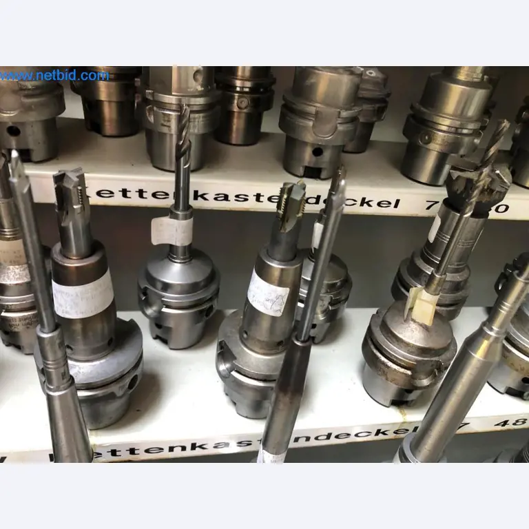 Machines et installations (moulage sous pression d'aluminium pour l'industrie automobile et ses sous-traitants)-20