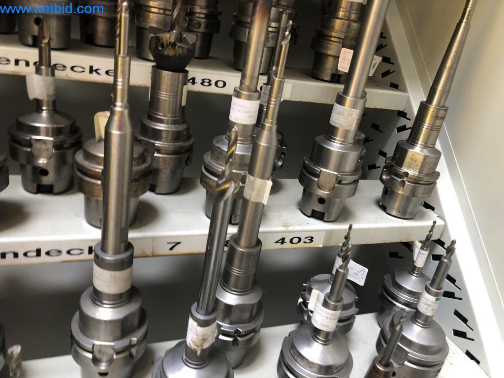 Máquinas e sistemas (fundição injectada de alumínio para a indústria automóvel e de fornecimento automóvel)-21