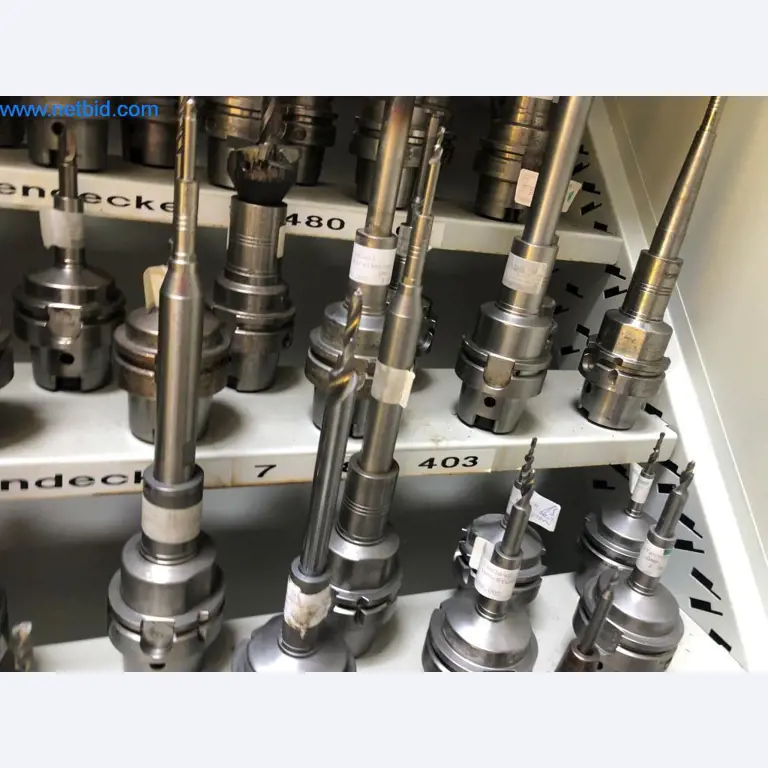 Machines et installations (moulage sous pression d'aluminium pour l'industrie automobile et ses sous-traitants)-21