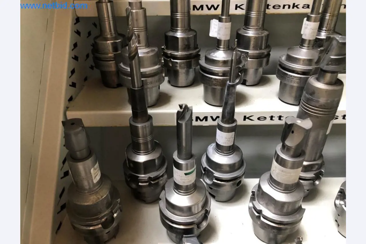 Machines et installations (moulage sous pression d'aluminium pour l'industrie automobile et ses sous-traitants)-22