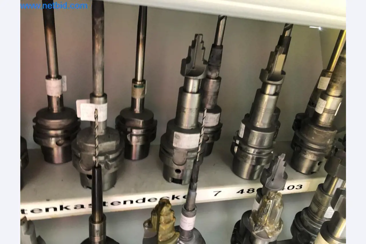 Machines et installations (moulage sous pression d'aluminium pour l'industrie automobile et ses sous-traitants)-2