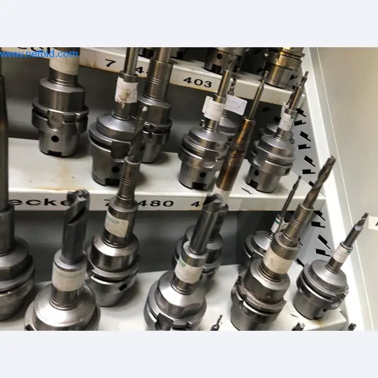 Machines et installations (moulage sous pression d'aluminium pour l'industrie automobile et ses sous-traitants)-4