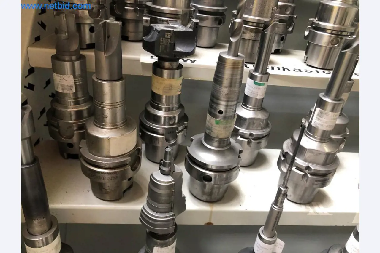 Machines et installations (moulage sous pression d'aluminium pour l'industrie automobile et ses sous-traitants)-6