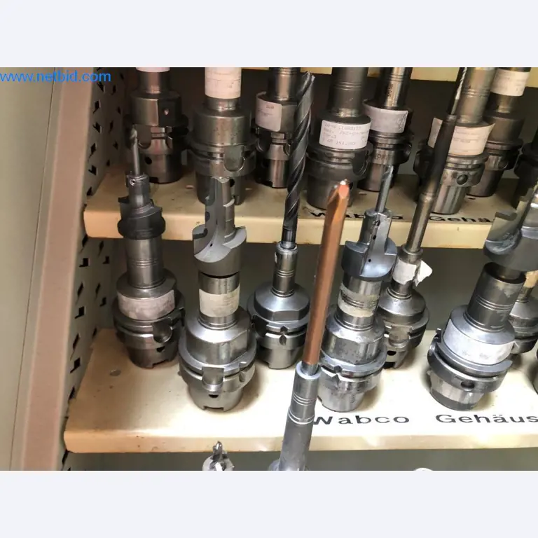 Machines et installations (moulage sous pression d'aluminium pour l'industrie automobile et ses sous-traitants)-10