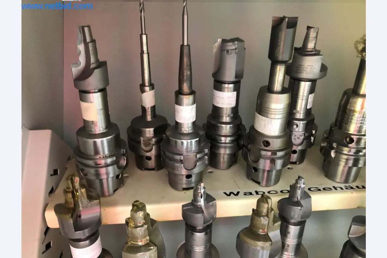 Machines et installations (moulage sous pression d'aluminium pour l'industrie automobile et ses sous-traitants)-2