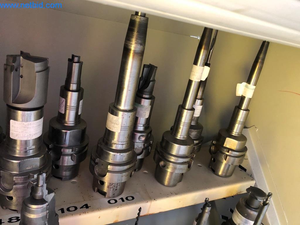 Máquinas e sistemas (fundição injectada de alumínio para a indústria automóvel e de fornecimento automóvel)-6