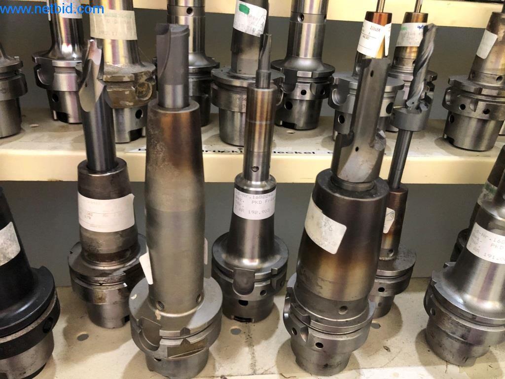 Máquinas e sistemas (fundição injectada de alumínio para a indústria automóvel e de fornecimento automóvel)-11