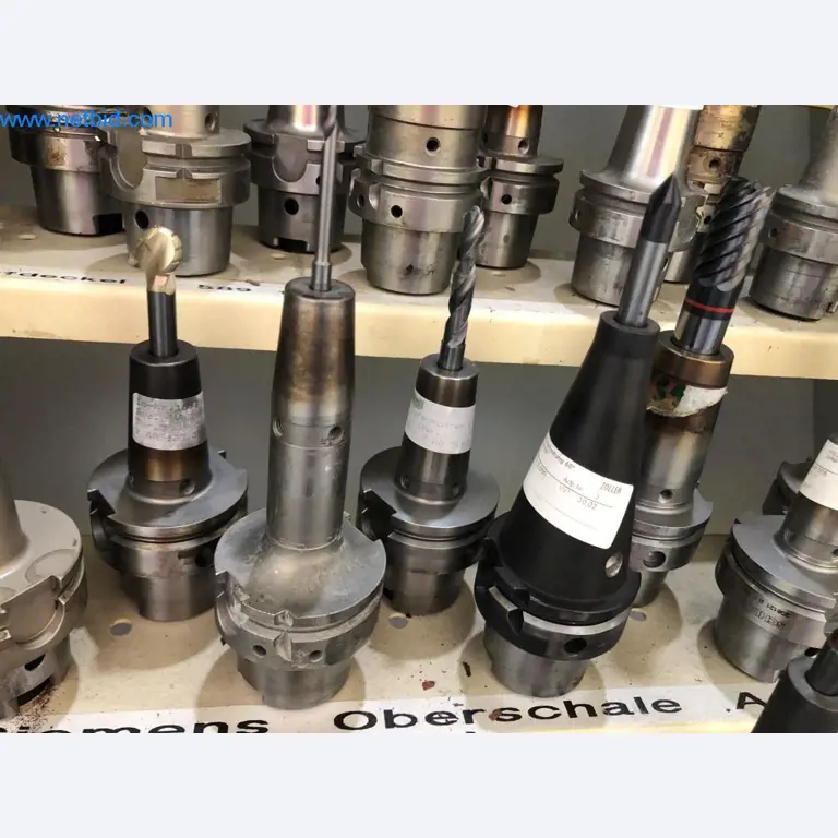 Machines et installations (moulage sous pression d'aluminium pour l'industrie automobile et ses sous-traitants)-15