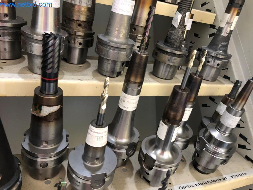 Máquinas e sistemas (fundição injectada de alumínio para a indústria automóvel e de fornecimento automóvel)-16