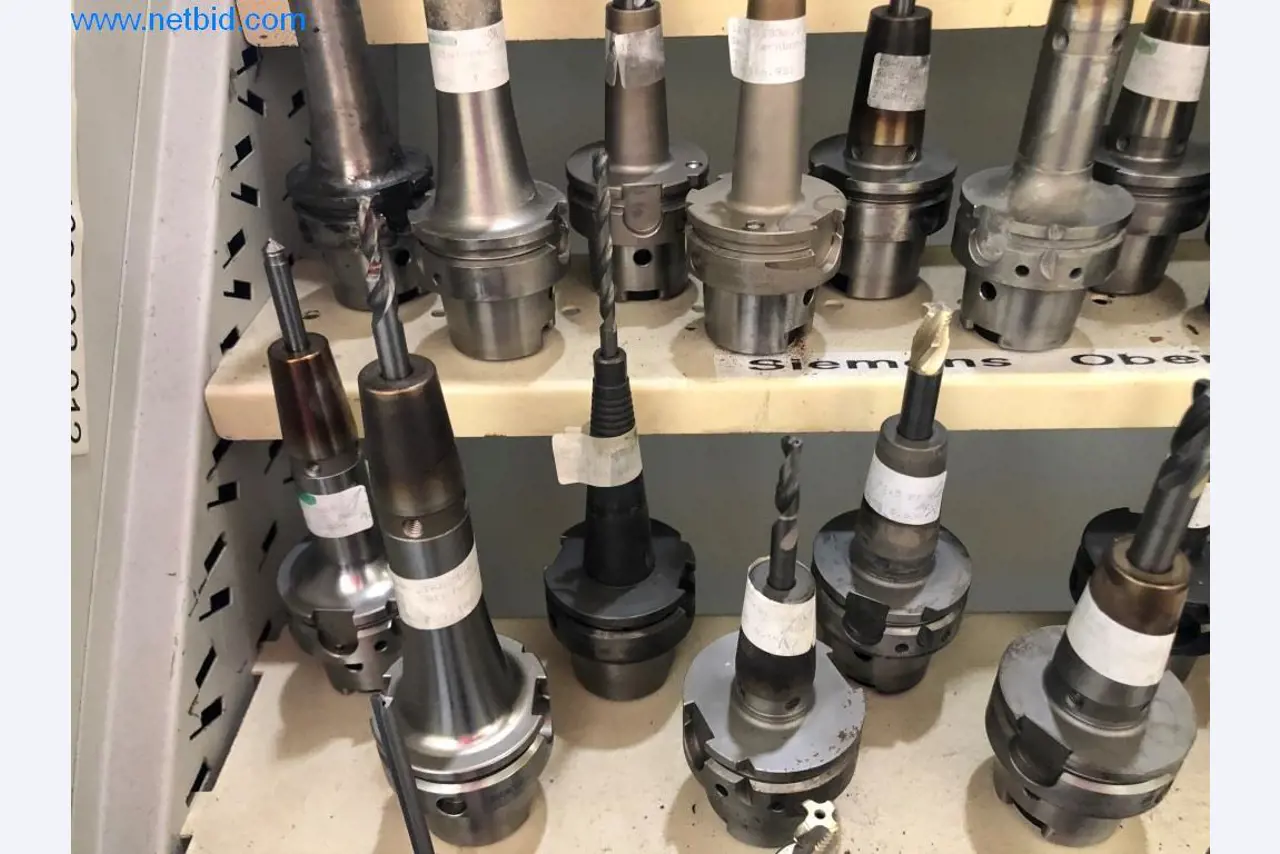 Machines et installations (moulage sous pression d'aluminium pour l'industrie automobile et ses sous-traitants)-17